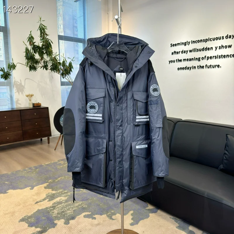 Canada Goose S-2XL 26yr55 (12)